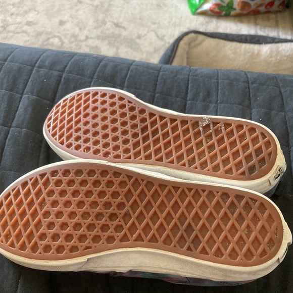 Vans  galaxy pattern with purple blue and white specks sneakers - Picture 5 of 9